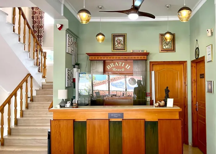 Hotel Brati Ii 2*