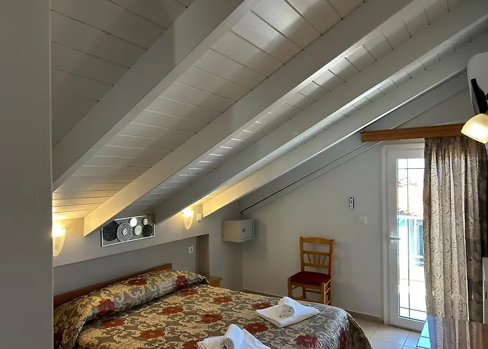 Brati Ii Hotel 2*