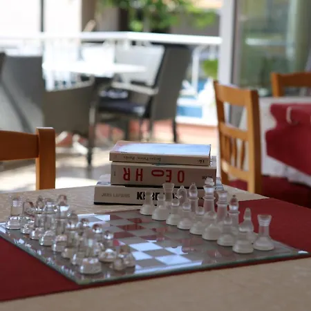 Brati Ii 酒店 阿尔库季岛