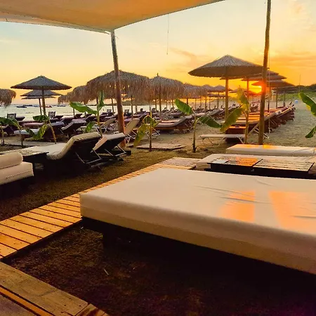 Hotel Brati Ii 2*