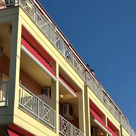 Brati Ii Hotel
