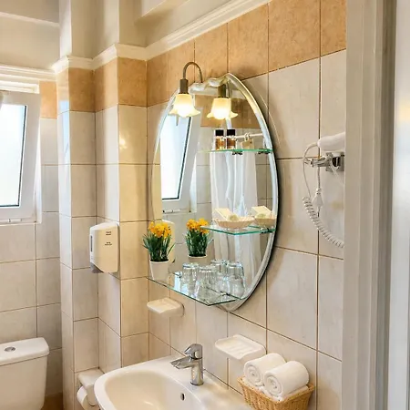 Hotel Brati Ii Arkoudi