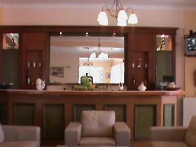 فندق Brati Ii 2*