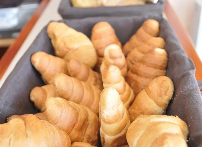 Hotel Brati Ii Arkoudi